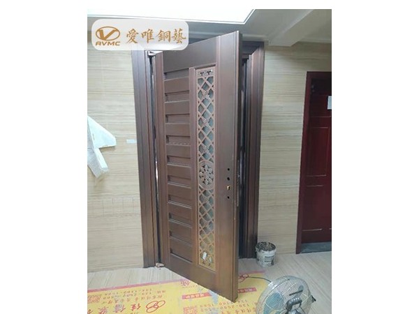 愛唯銅藝銅門廠家鴻業(yè)畔湖居工程案例！