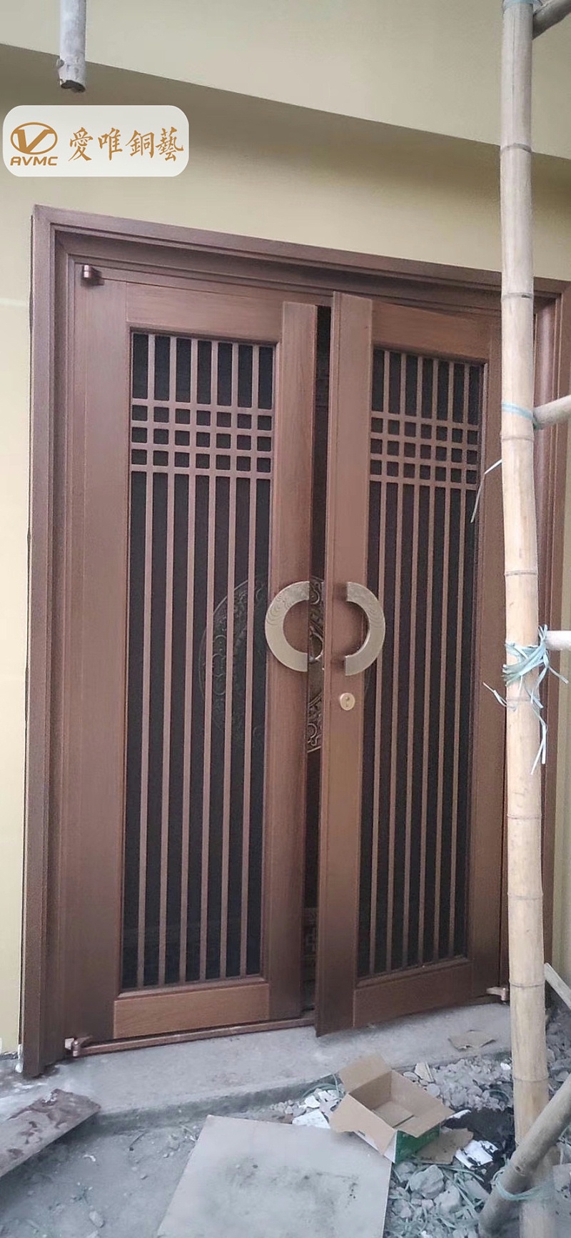 愛(ài)唯銅門(mén) 愛(ài)唯銅門(mén)